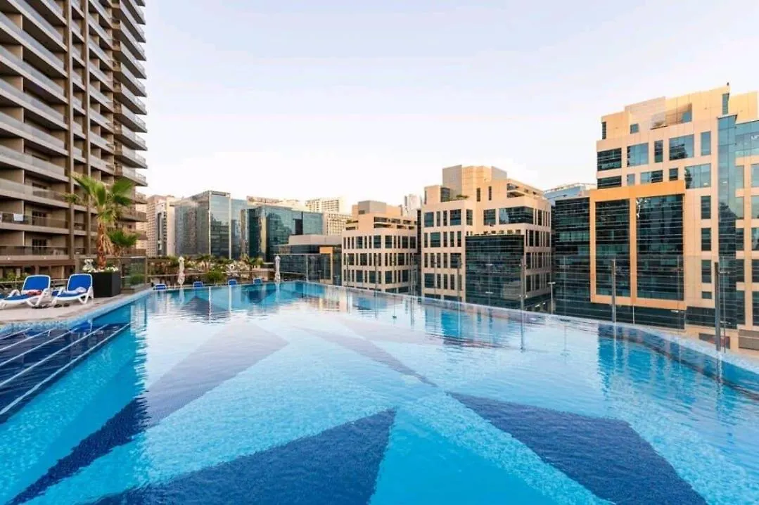 1Bdr With Burj Khalifa Views In Elite Downtown Apartment Dubai