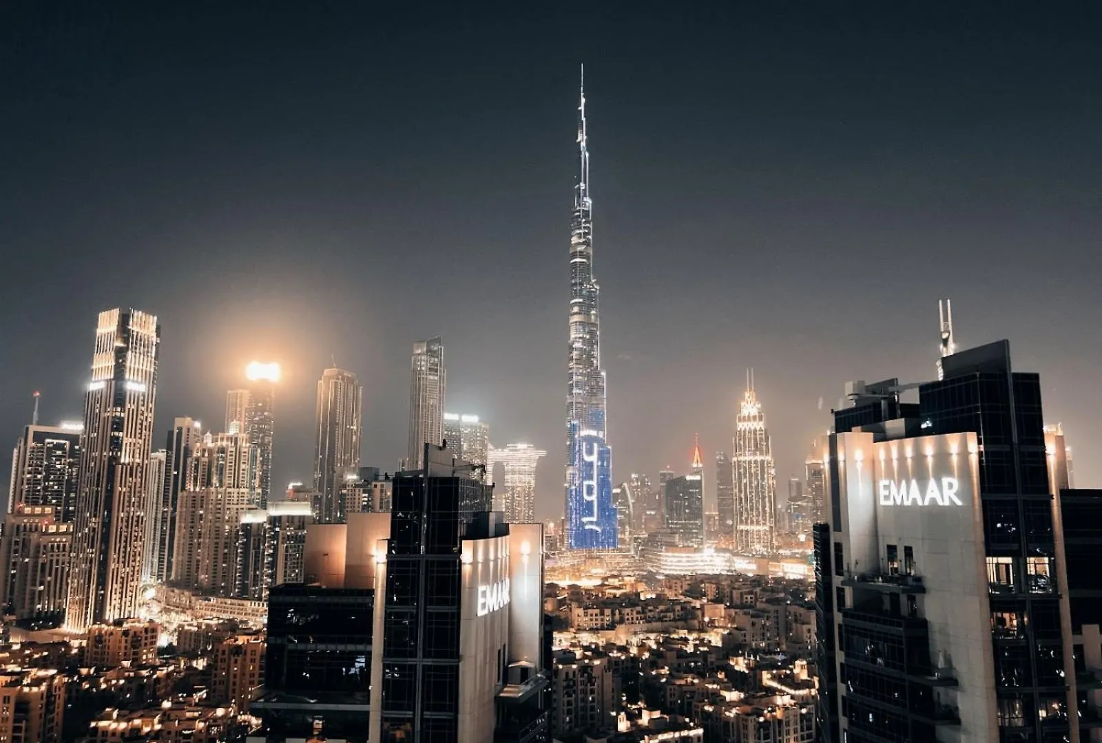 1Bdr With Burj Khalifa Views In Elite Downtown Apartment Dubai United Arab Emirates