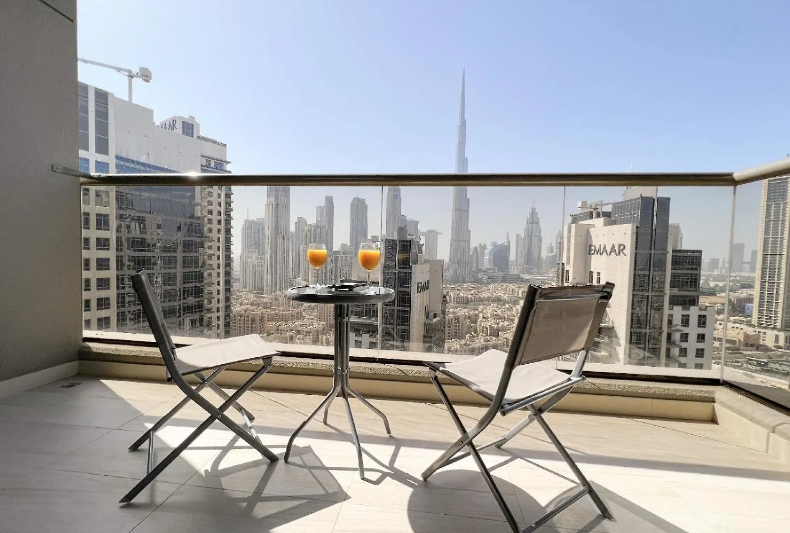 1Bdr With Burj Khalifa Views In Elite Downtown Apartment Dubai